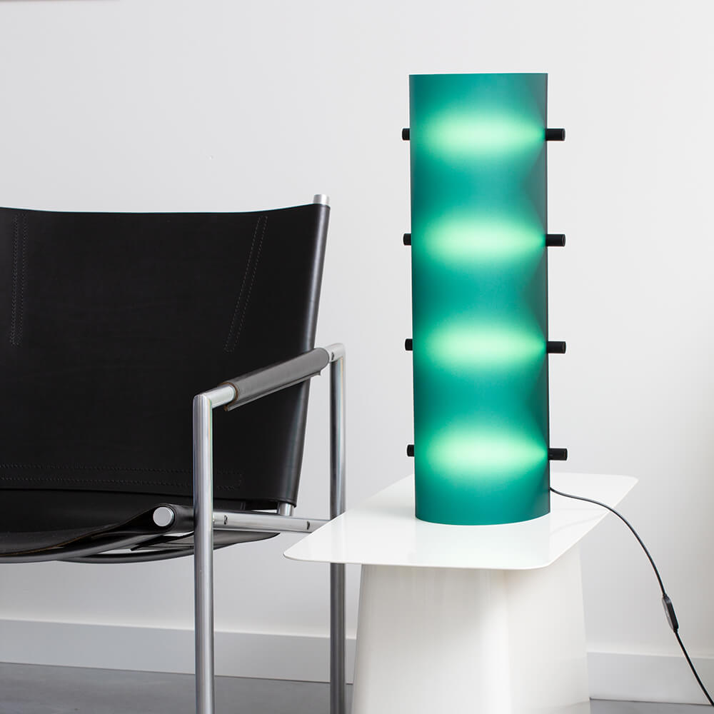 Bounty Welvarend Zaklampen Connection Clamp Lamp: Kleurrijke Designlamp - Ilse Bouwens